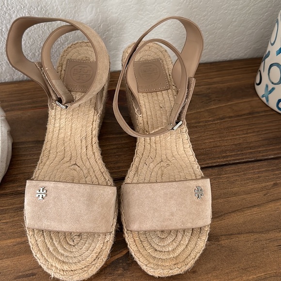 Tory Burch Espadrille Wedge Leather Sandals - Picture 2 of 5